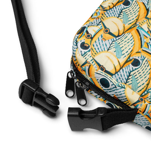 Spotted Feef Fish Overbody Bag